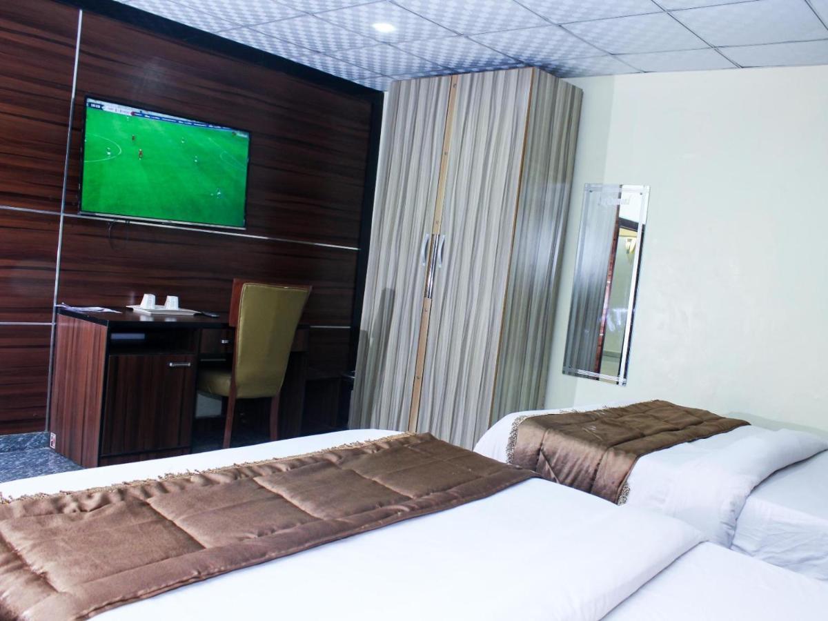 Six Diamond Hotel Ikeja Luaran gambar