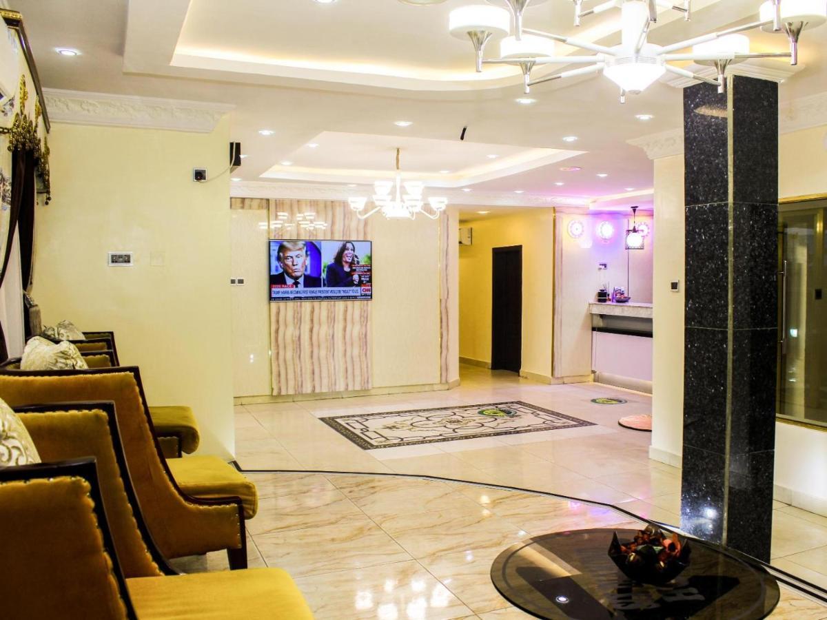 Six Diamond Hotel Ikeja Luaran gambar