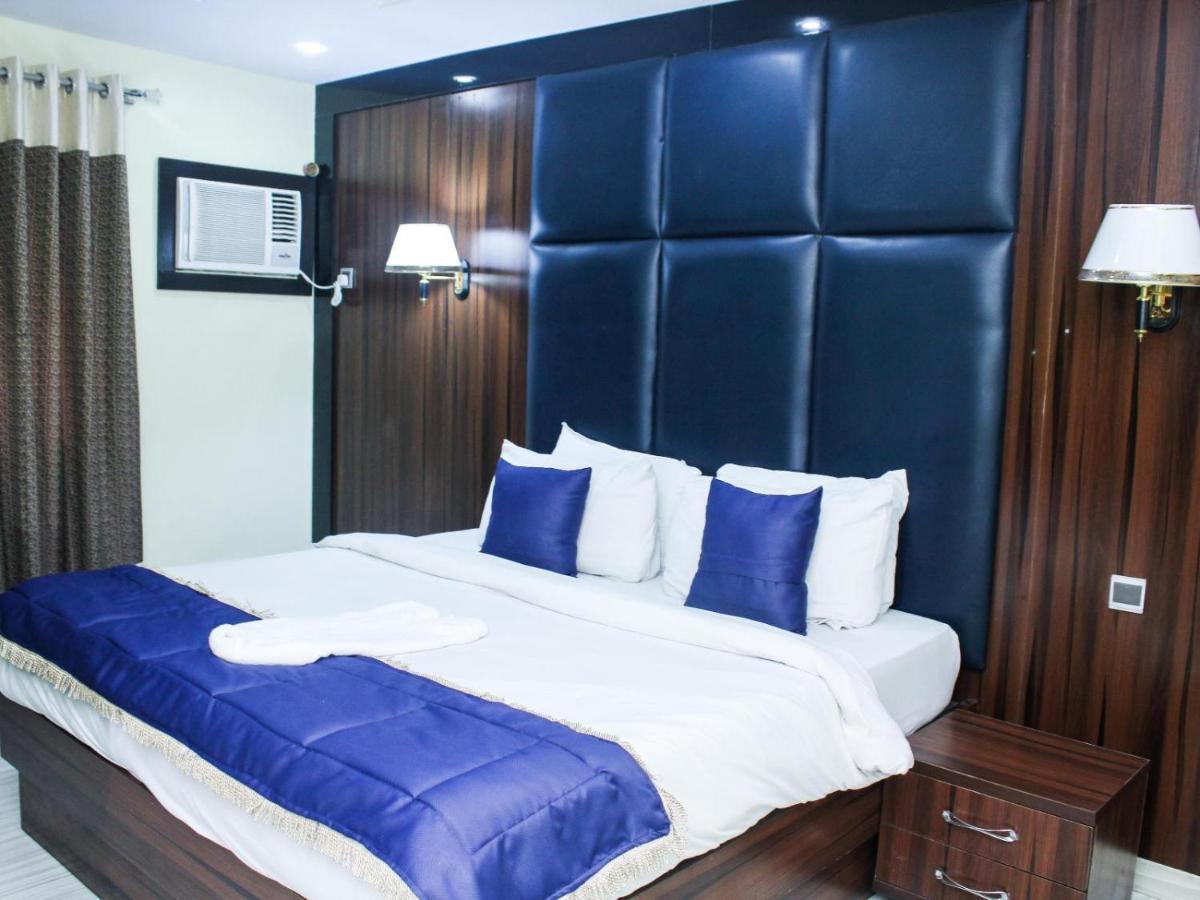 Six Diamond Hotel Ikeja Luaran gambar